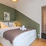 Attractive One-bedroom Flat In The Centre شقة *