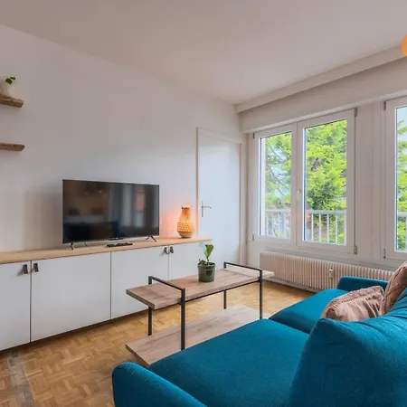 Attractive One-bedroom Flat In The Centre ليل